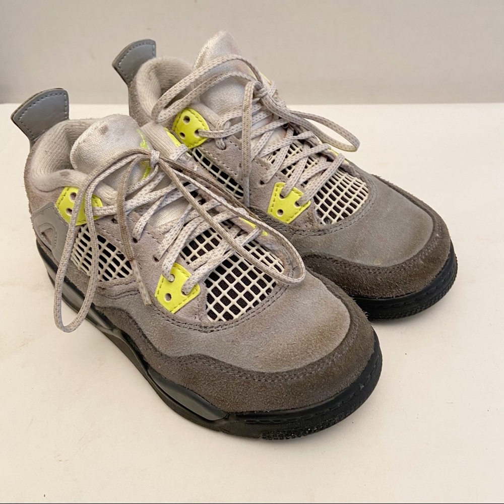 Nike Air Jordan IV 4 Retro SE Kids Shoes Neon Green Gray CT5345-007 Sz 11C